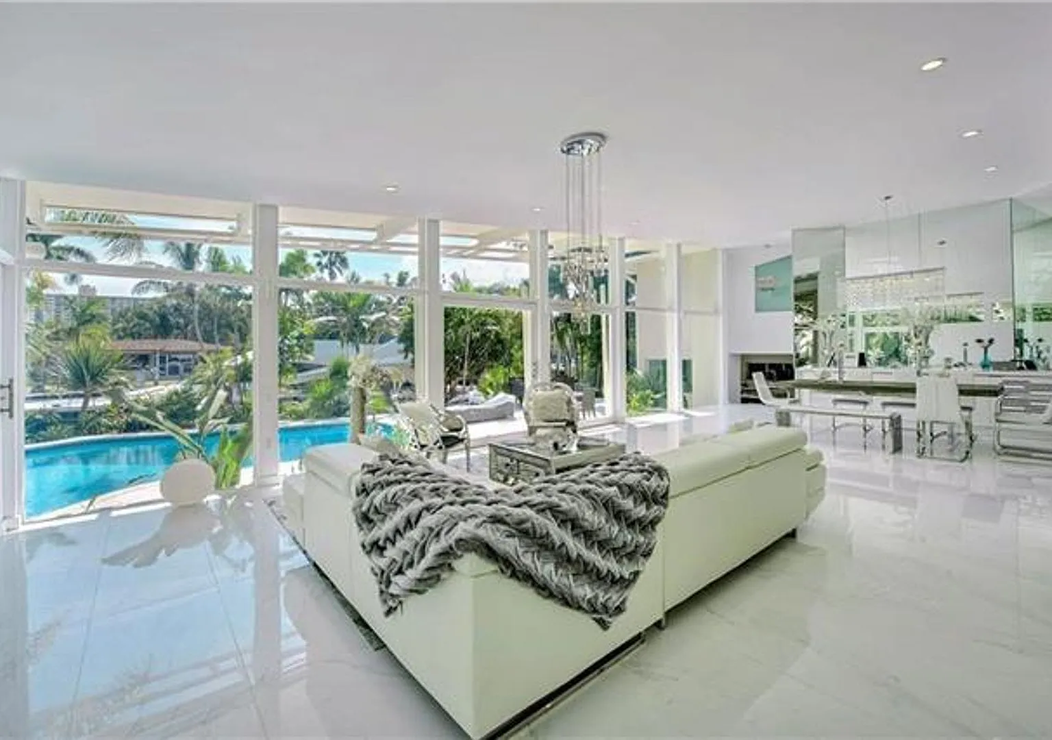 28 Pelican Dr # 28, Fort Lauderdale, FL 33301 — Photo 3