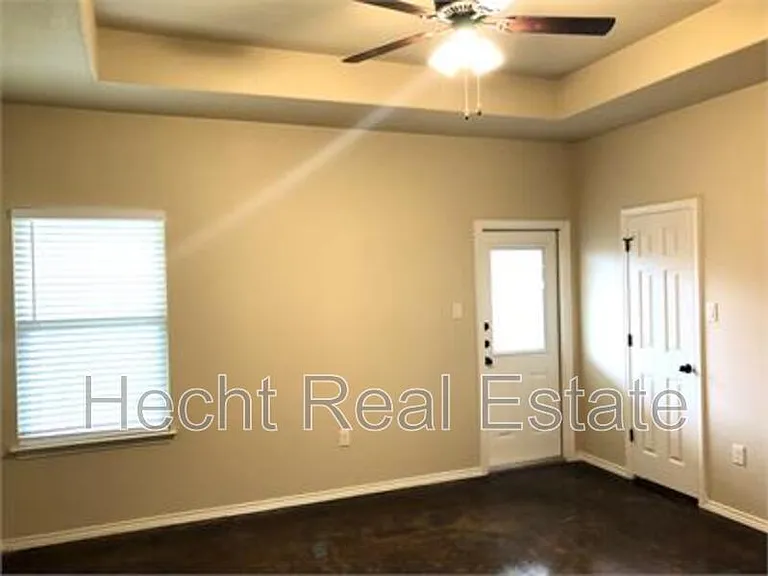 152 Samuel Dr #A — Photo 11