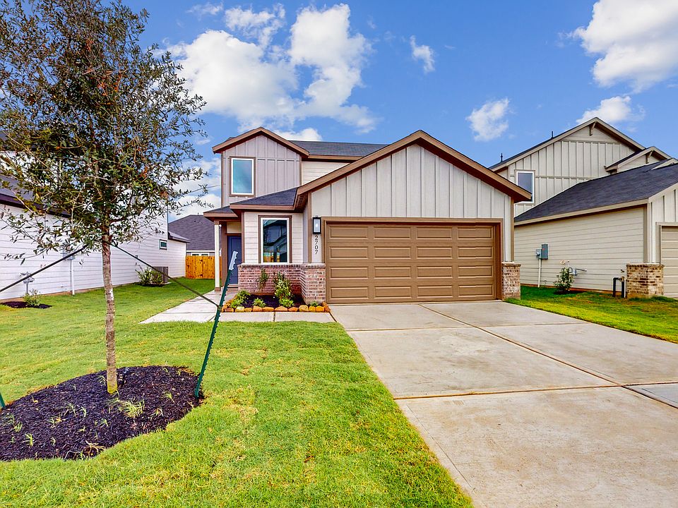 1st image of 2707 Hollow Alpine Way