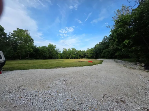 43 Amy Ln, Troy, MO 63379