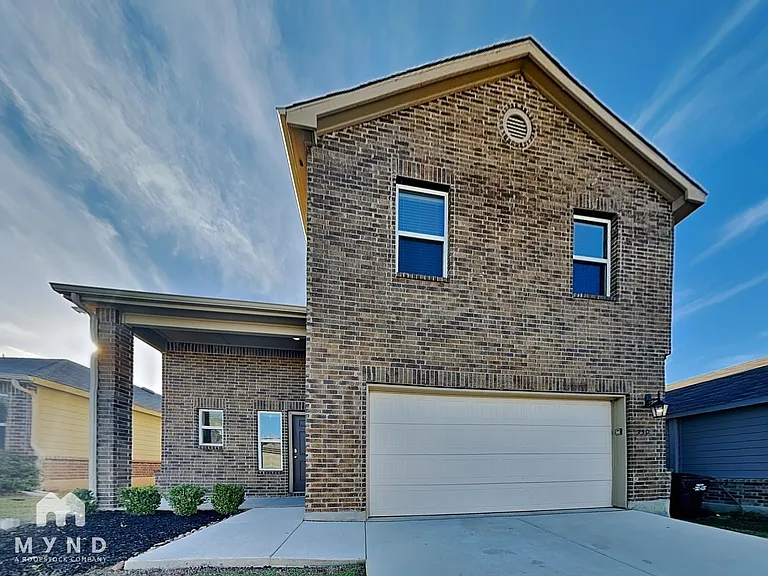 7508 Twin Pine Ct — Photo 1