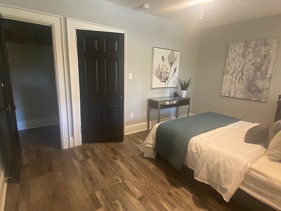 5th image of 216 King St S #3