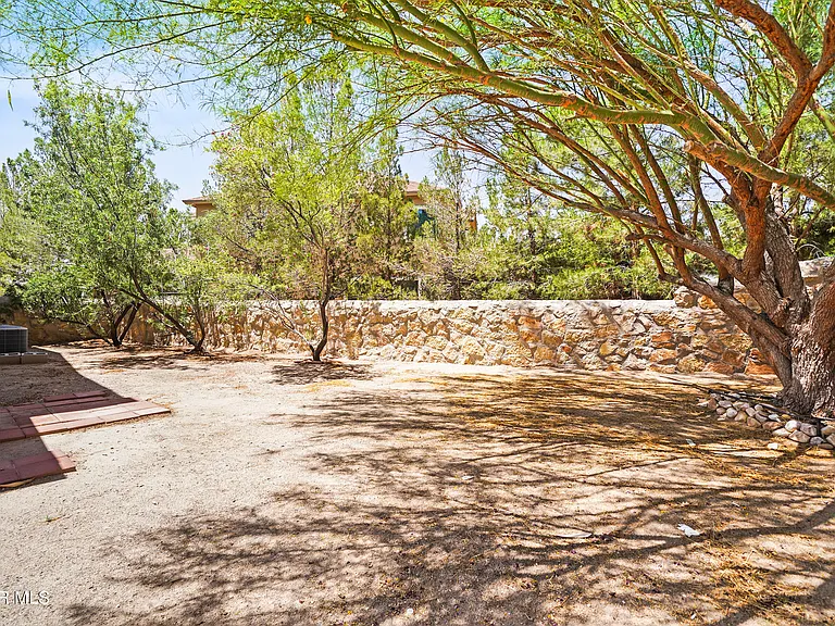 369 Emerald Acres — Photo 34