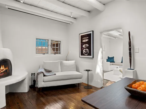 506 Johnson Ln, Santa Fe, NM 87505