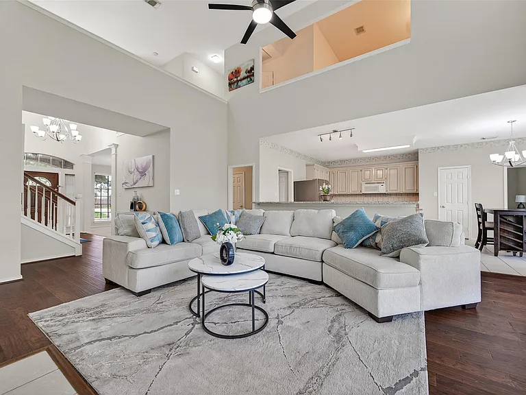 5911 Indian Hills Ln — Photo 40