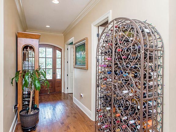 5th image of 22 Blueberry Ln