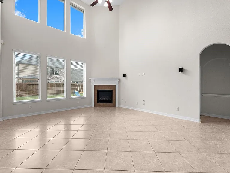 2665 Granite River Ln — Photo 7