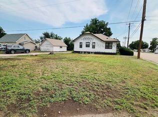 319 E G St, Ogallala, NE 69153