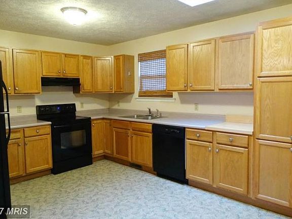 5th image of 108 Dogwood Dr
