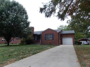 111 Grant Dr, Mascoutah, IL