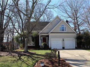 6625 Elmstone Dr, Charlotte, NC 28277