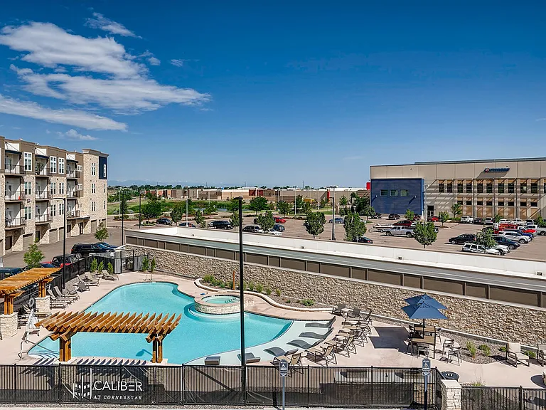 Caliber at Cornerstar | Aurora, CO Apartments