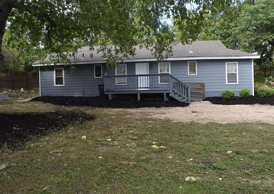 1st image of 2818 E Vickery Blvd