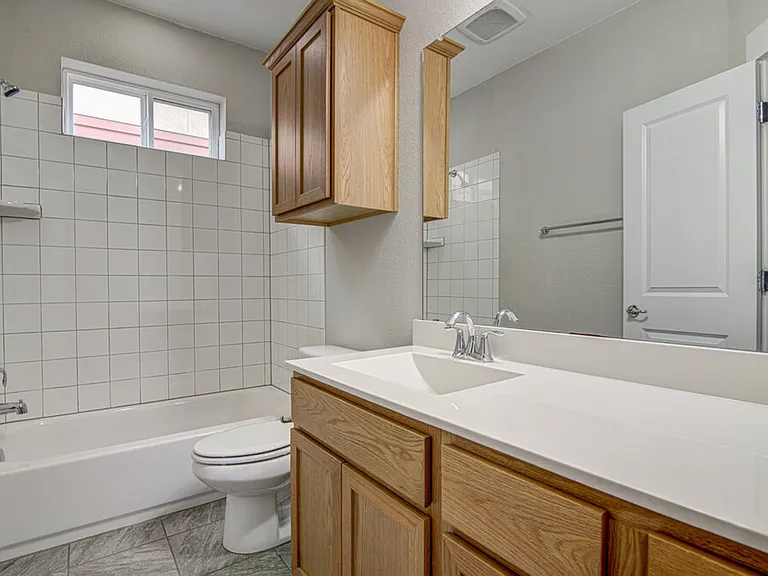 2409 Moreno St — Photo 15