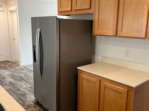 2nd image of 456 Cherry Way