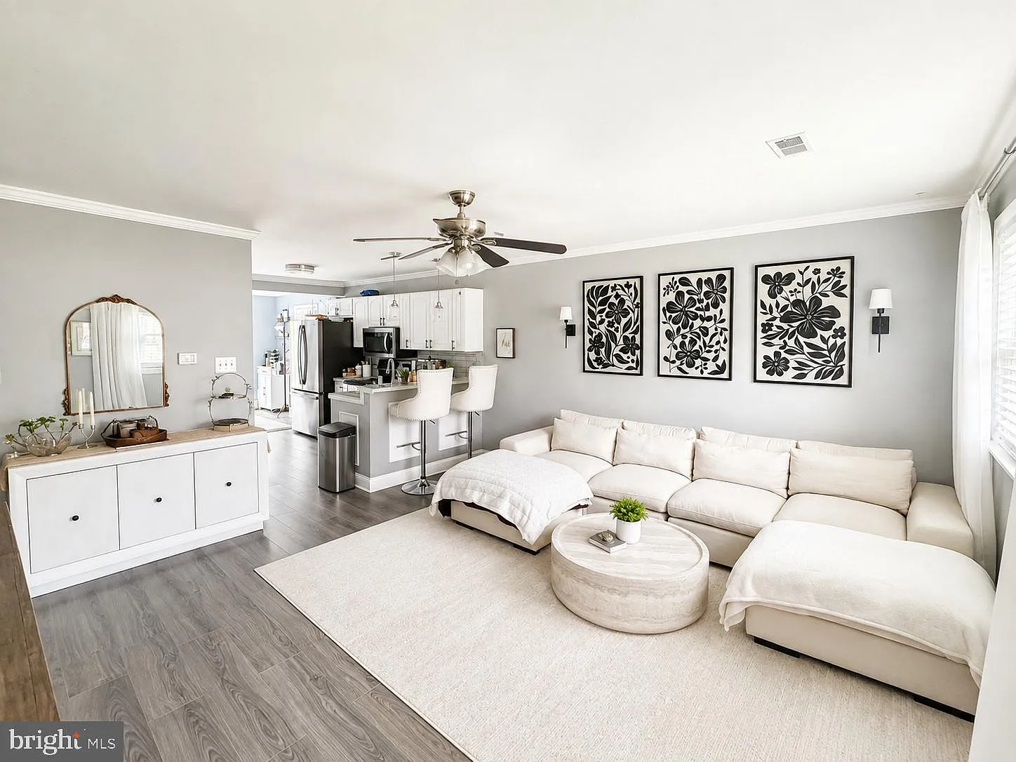 2 bed, 1.0 bath, 882 sqft, $1,850 — Photo 4