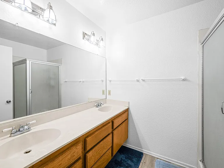 12168 Mount Vernon Ave — Photo 12
