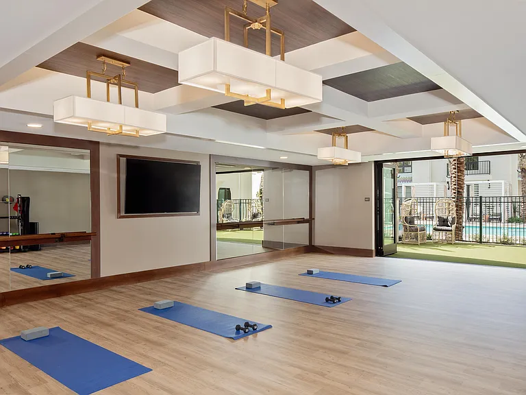 Everleigh San Clemente- 55+ Active Adult Apartment Homes — Photo 19