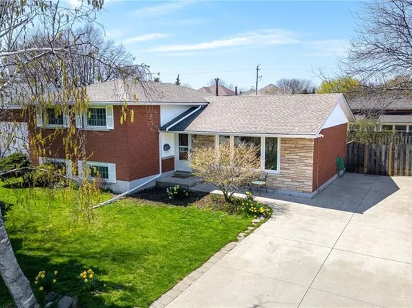 156 Lakeside Dr, Grimsby, ON L3M 2L5