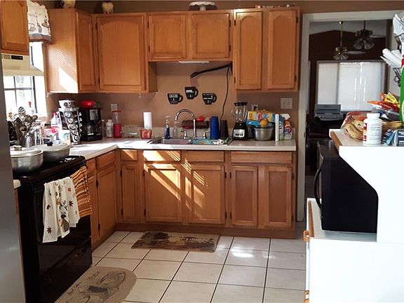 4th image of 6614 N 23rd St