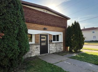 1124 N 21st St #1, Superior, WI 54880