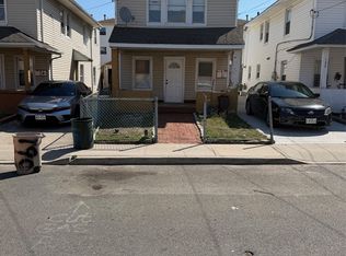 190 Beach 27th Street, Far Rockaway, NY