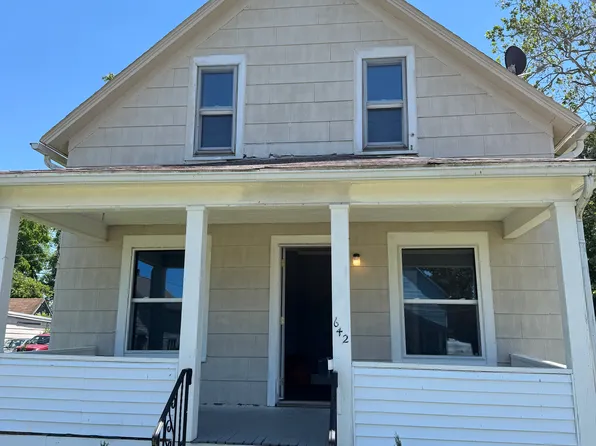 642 F St, Lorain, OH 44052