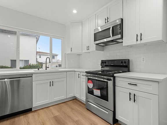 4th image of 3862 S Potomac Ave #386809