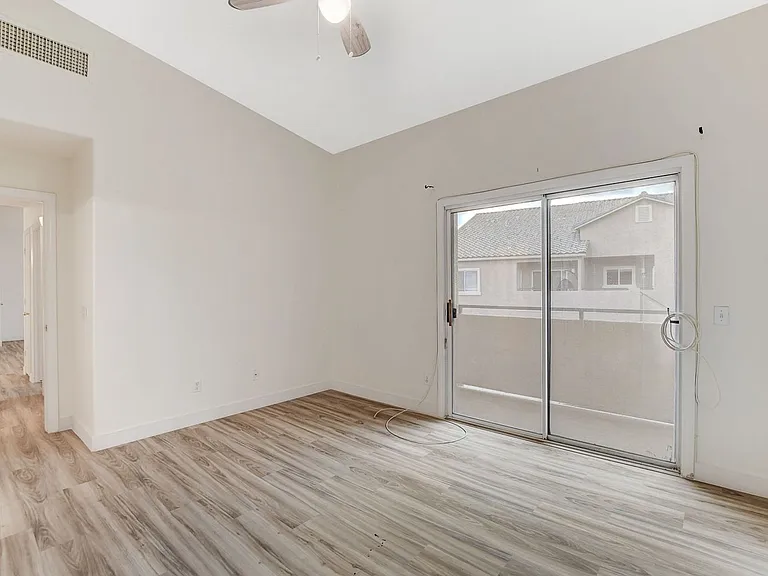 2052 Quarry Ridge St #201 — Photo 20