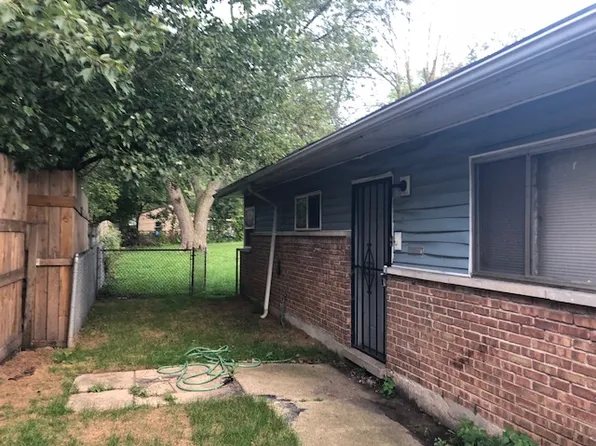 247 Somonauk St, Park Forest, IL 60466