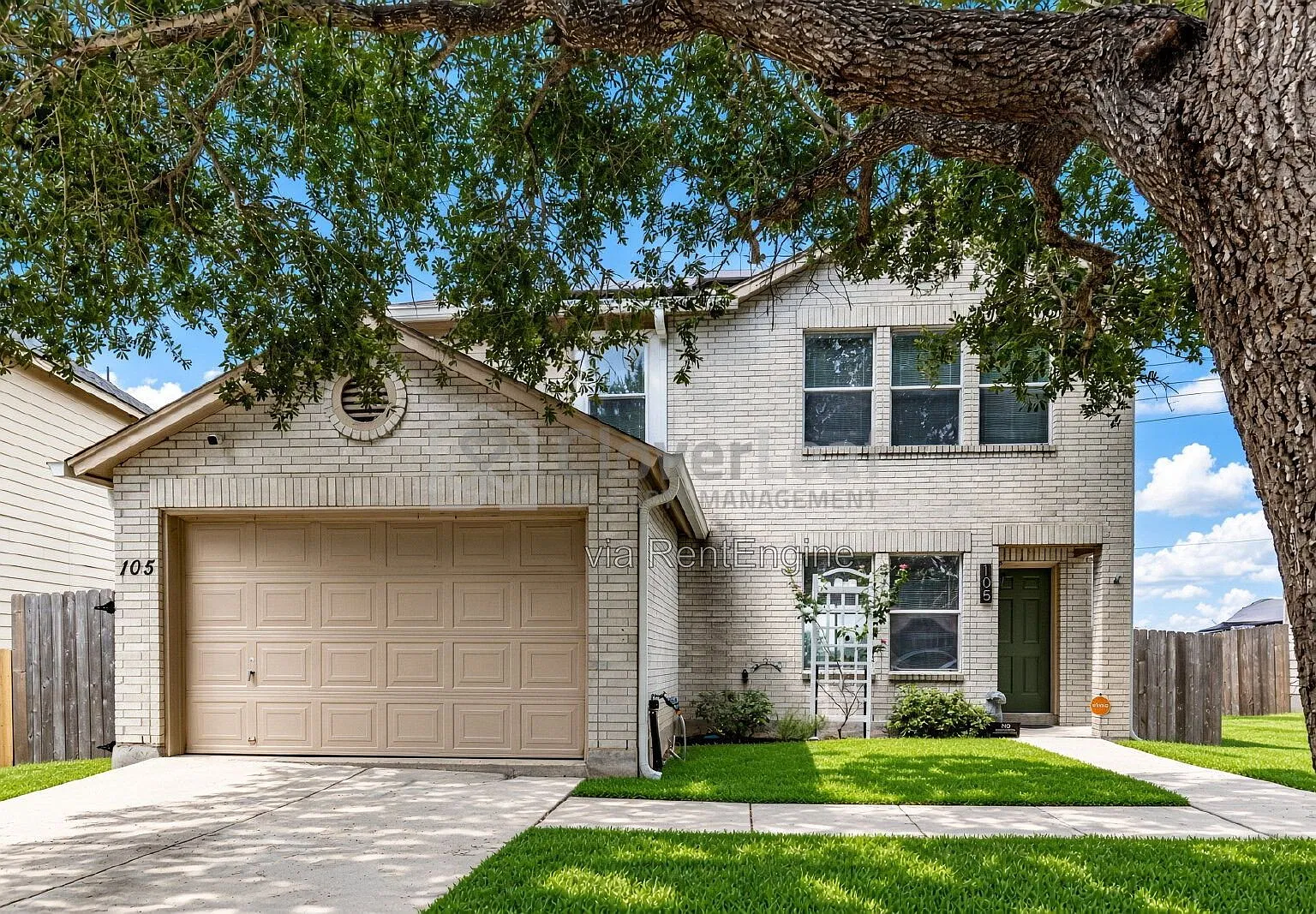 3 bed, 2.5 bath, 1723 sqft, $1,835 — Photo 1