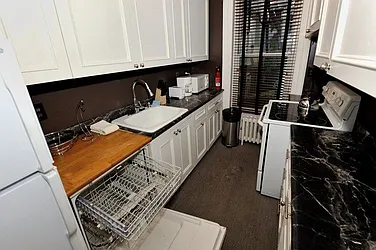 Rented by Eisenberg Exclusives