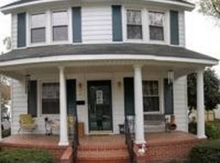 66 Apple Ave, Hampton, VA 23661