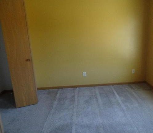 5th image of 339 Joseph Ave