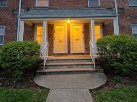 112 Darwin Ave, Rutherford, NJ