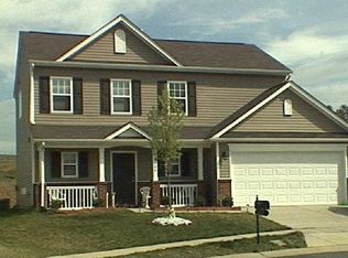 8104 Aqueduct Ct, Charlotte, NC 28216