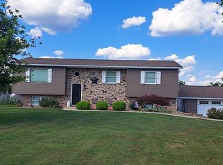205 Ginger Rd, Moundsville, WV 26041