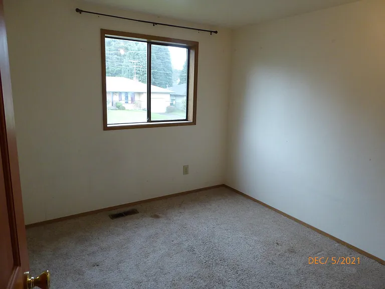 9032 8th Ave NW — Photo 2