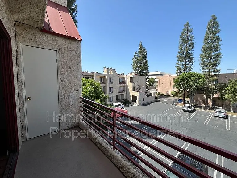 6825 Alabama Ave #310 — Photo 10