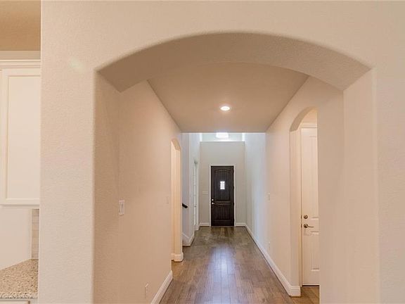 3rd image of 2216 Triton Dr