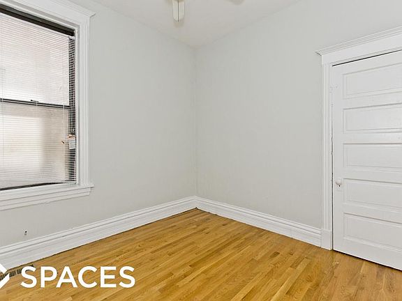 2nd image of 3521 N Wilton Ave #Unt1f