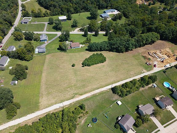 3rd image of 5222 Cody Rd