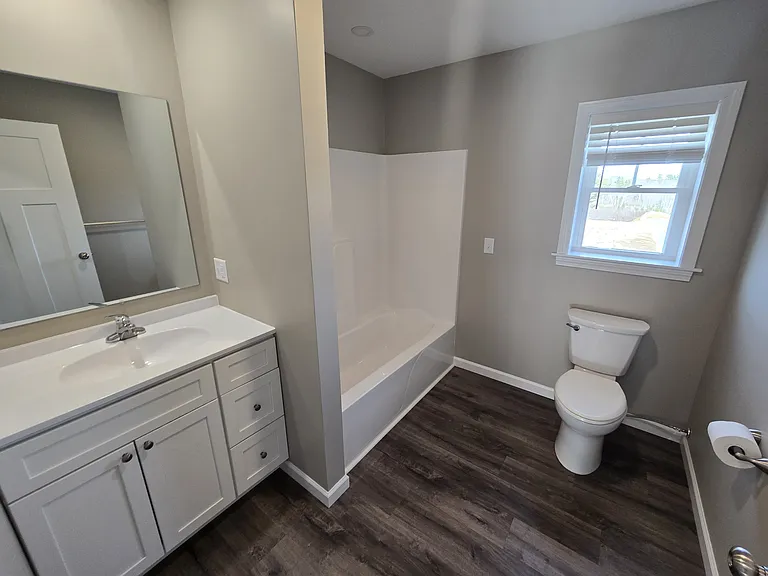 1554 Main Rd — Photo 13