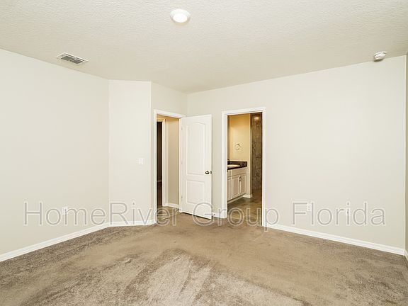 5th image of 2042 SW Aguero St