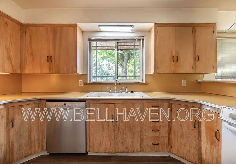 5524 W Randolph Dr — Photo 4