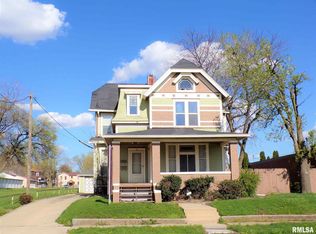 71 N Chambers St, Galesburg, IL 61401