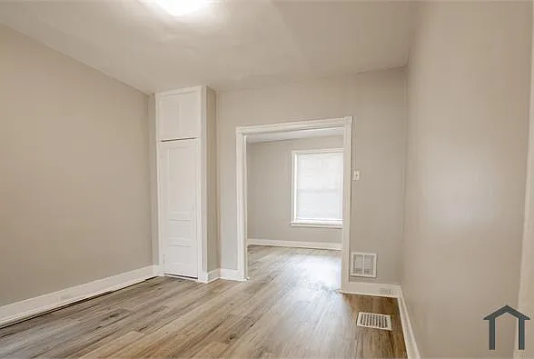 3 bed, 1021 sqft, $1,450 — Photo 4