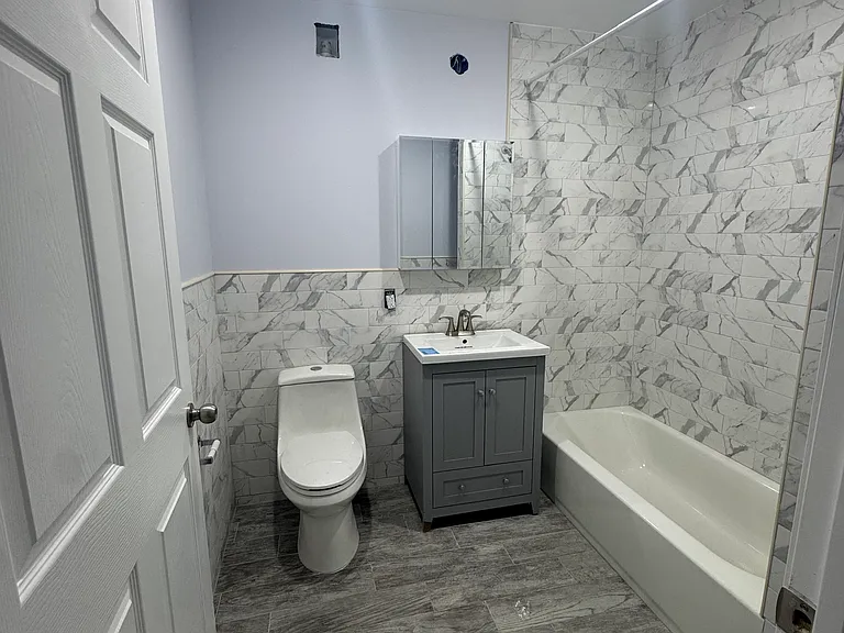 103 Lincoln St #1L — Photo 4