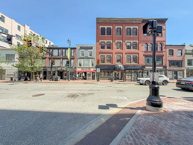 578 Congress St #3 — Photo 47