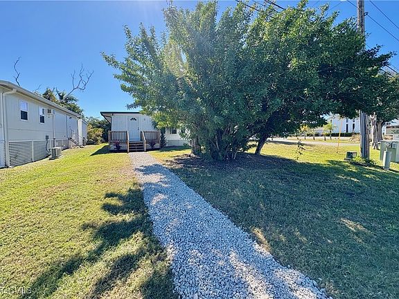 4th image of 5675 Pine Island Rd NW